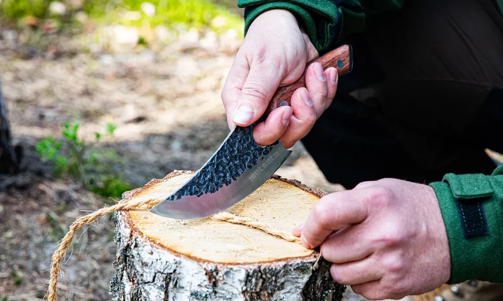 4987238932498793428734